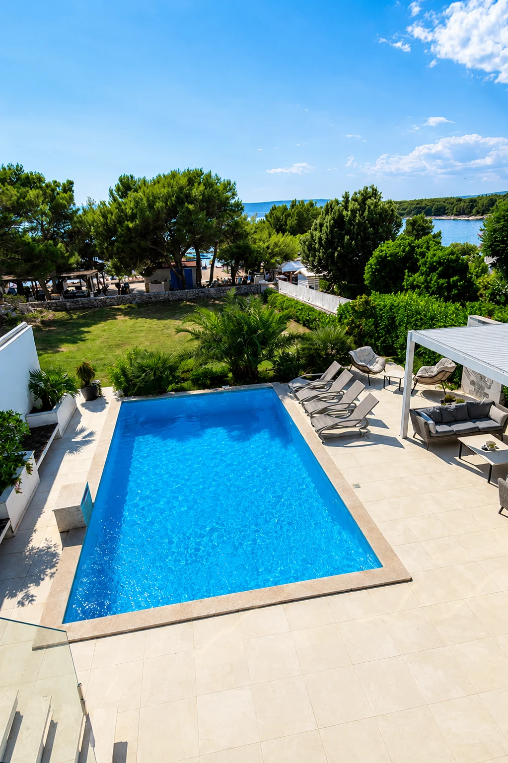 Private pool and sun terrace overlooking the Adriatic